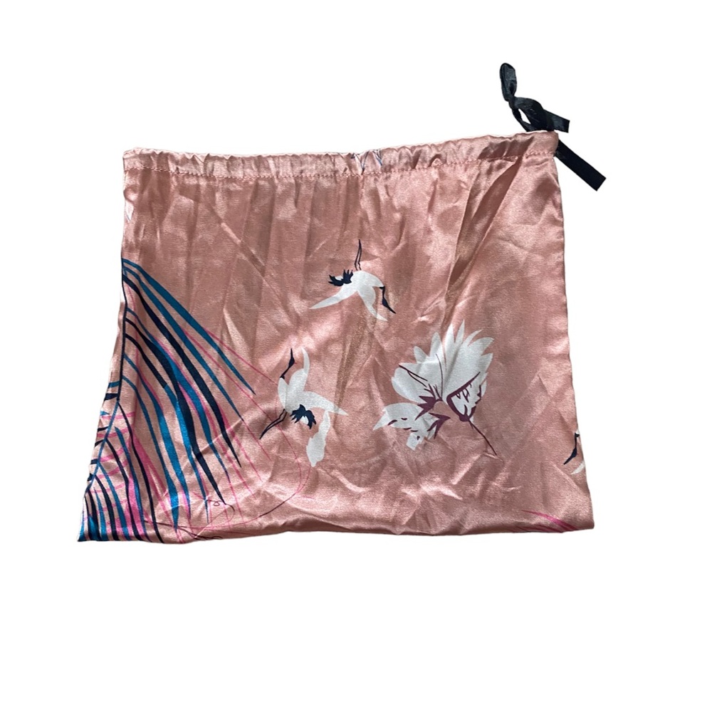 3 Piece Set Pink Silky Crane Graphic Print Pajamas with Travel Bag Shein - Picture 6 of 12